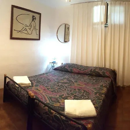 Taverna Derosas Appartement *