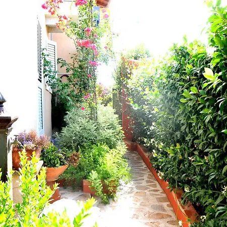 Taverna Derosas Lägenhet Golfo Aranci